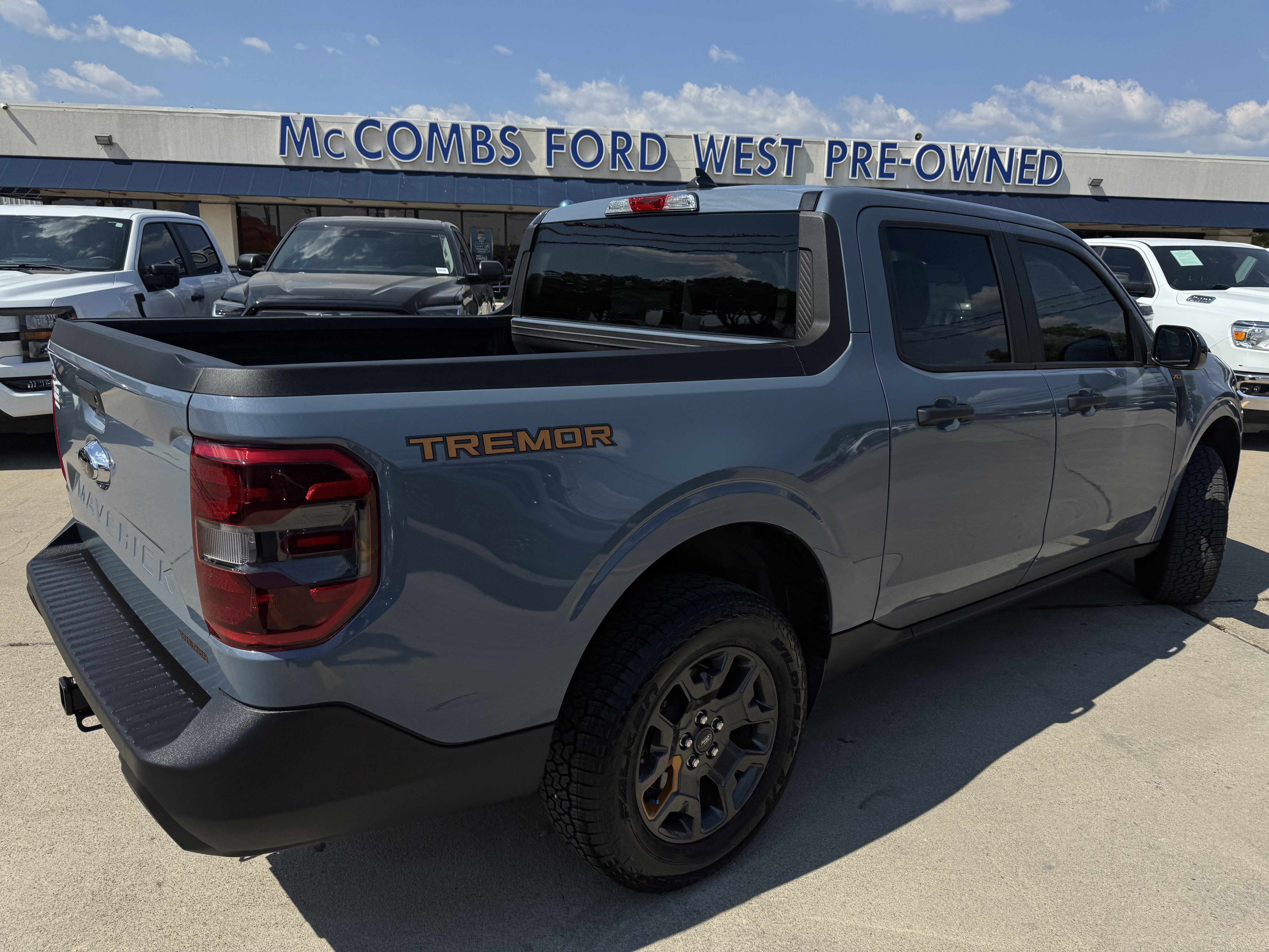 Certified 2024 Ford Maverick Tremor w/ Tremor Off-Road Package image 4