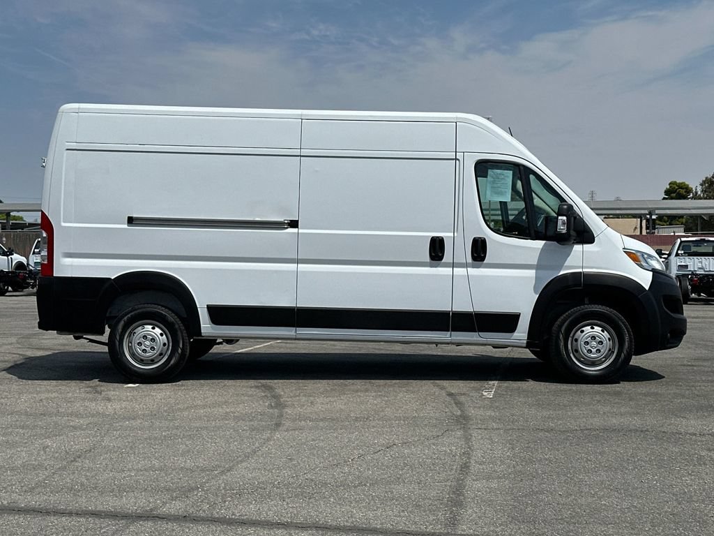 Used 2023 RAM ProMaster 2500 w/ Interior LED Lighting Group FWD image 2