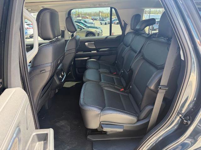 Certified 2025 Ford Expedition Platinum w/ Driver's Package image 13