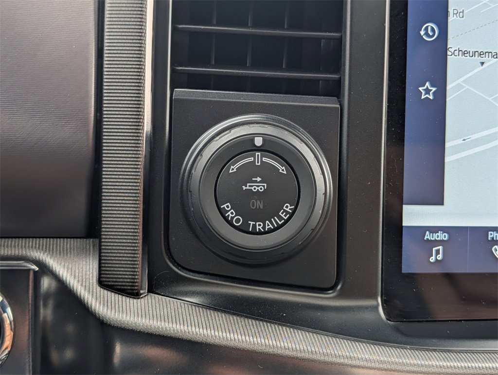 Certified 2021 Ford F150 Platinum w/ FX4 Off-Road Package image 27