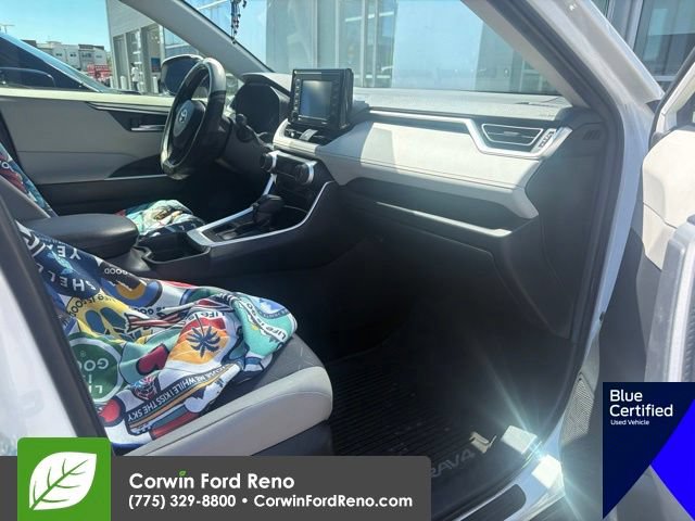 Used 2020 Toyota RAV4 XLE w/ All Weather Liner Package AWD/4WD image 16