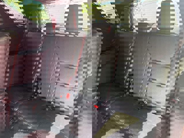 Used 2024 Chevrolet Traverse LT w/ Midnight/Sport Edition image 17