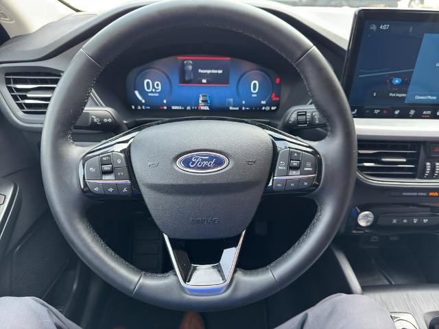 Certified 2025 Ford Escape Platinum AWD/4WD image 20