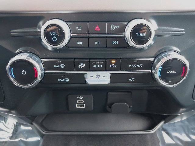 Certified 2025 Ford F150 XLT w/ Equipment Group 301A Standard AWD/4WD image 21