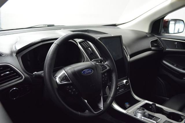 Certified 2024 Ford Edge SEL w/ Convenience Package AWD/4WD image 10