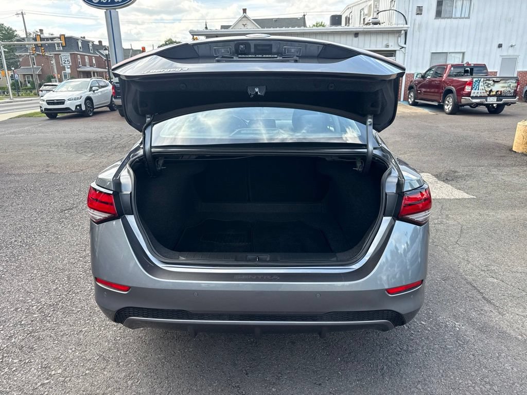 Used 2023 Nissan Sentra SV FWD image 9