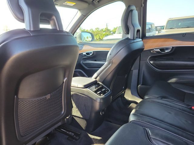 Used 2020 Volvo XC90 T6 Inscription AWD/4WD image 16