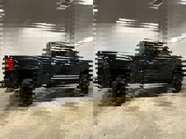 Used 2019 GMC Sierra 3500 Denali image 8