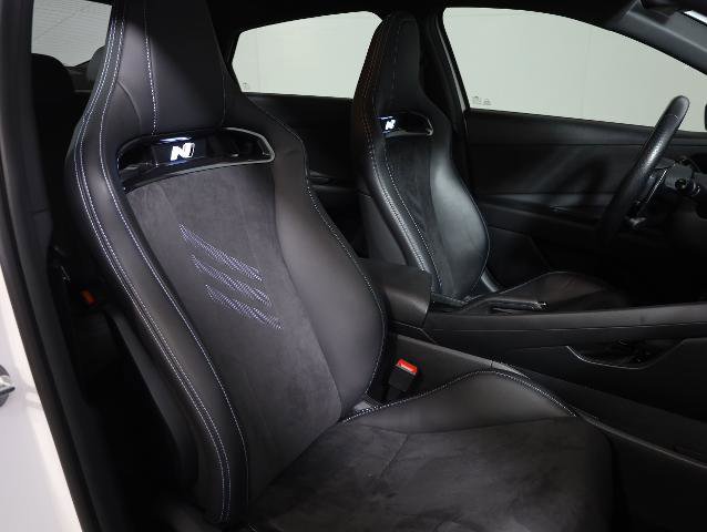 Used 2023 Hyundai Elantra N image 9