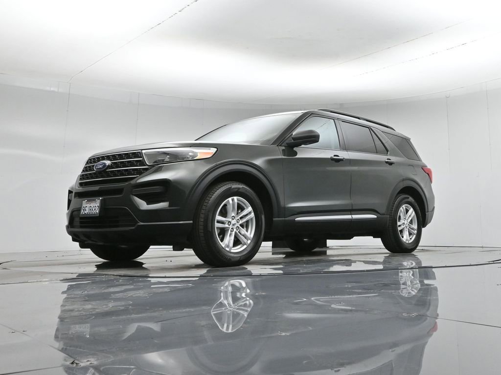 Certified 2022 Ford Explorer XLT image 50