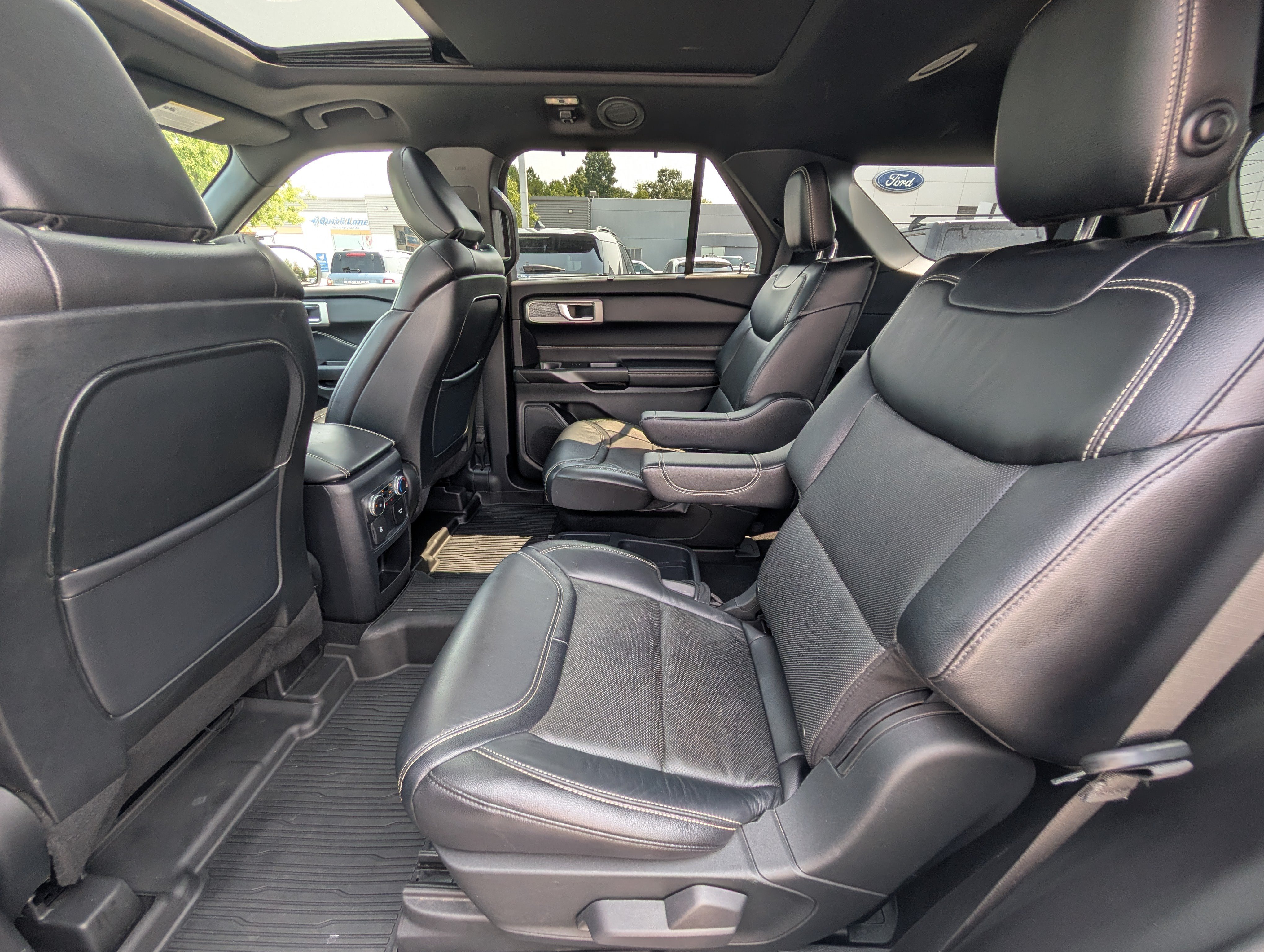 Certified 2020 Ford Explorer ST AWD/4WD image 19