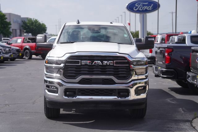 Used 2025 RAM 2500 Big Horn AWD/4WD image 3
