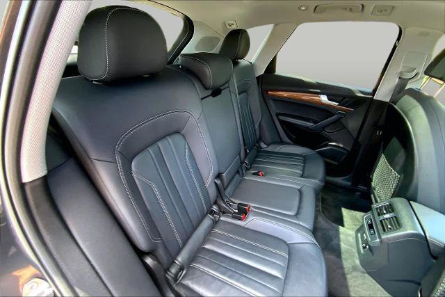 Used 2023 Audi Q5 2.0T Premium Plus w/ Premium Plus Package AWD/4WD image 20