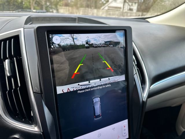 Certified 2022 Ford Edge Titanium AWD/4WD image 37