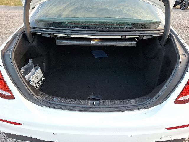 Used 2018 Mercedes-Benz E 300 4MATIC image 29