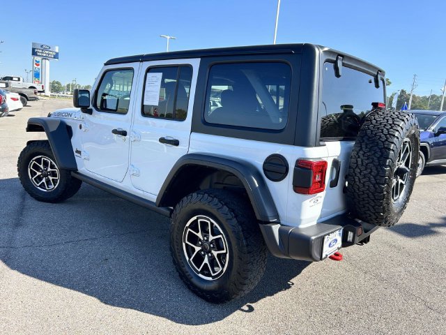 Used 2026 Jeep Wrangler Unlimited Rubicon AWD/4WD image 8