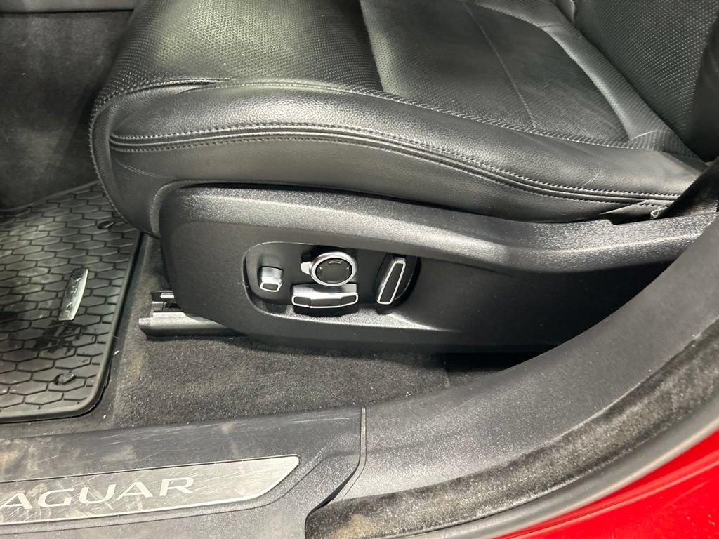 Used 2021 Jaguar F-PACE S AWD/4WD image 12