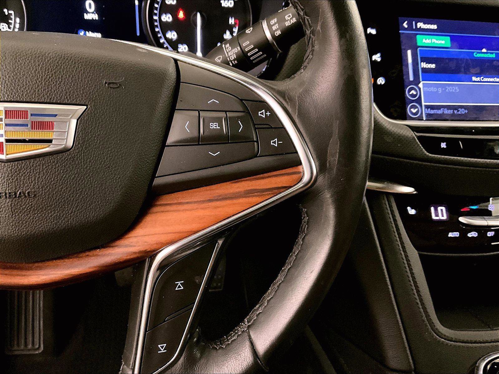 Used 2021 Cadillac XT5 Premium Luxury AWD/4WD image 18