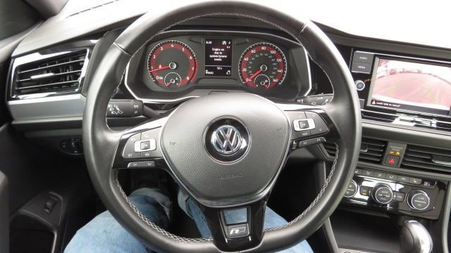 Used 2019 Volkswagen Jetta R-Line image 20