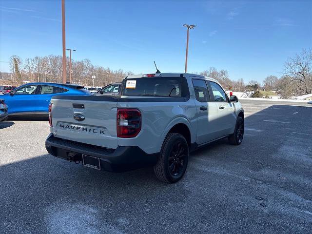 Certified 2023 Ford Maverick XLT w/ XLT Luxury Package image 5