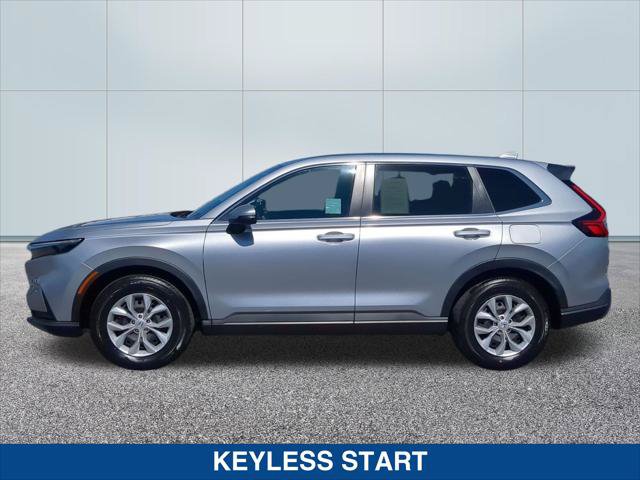 Used 2025 Honda CR-V LX image 2