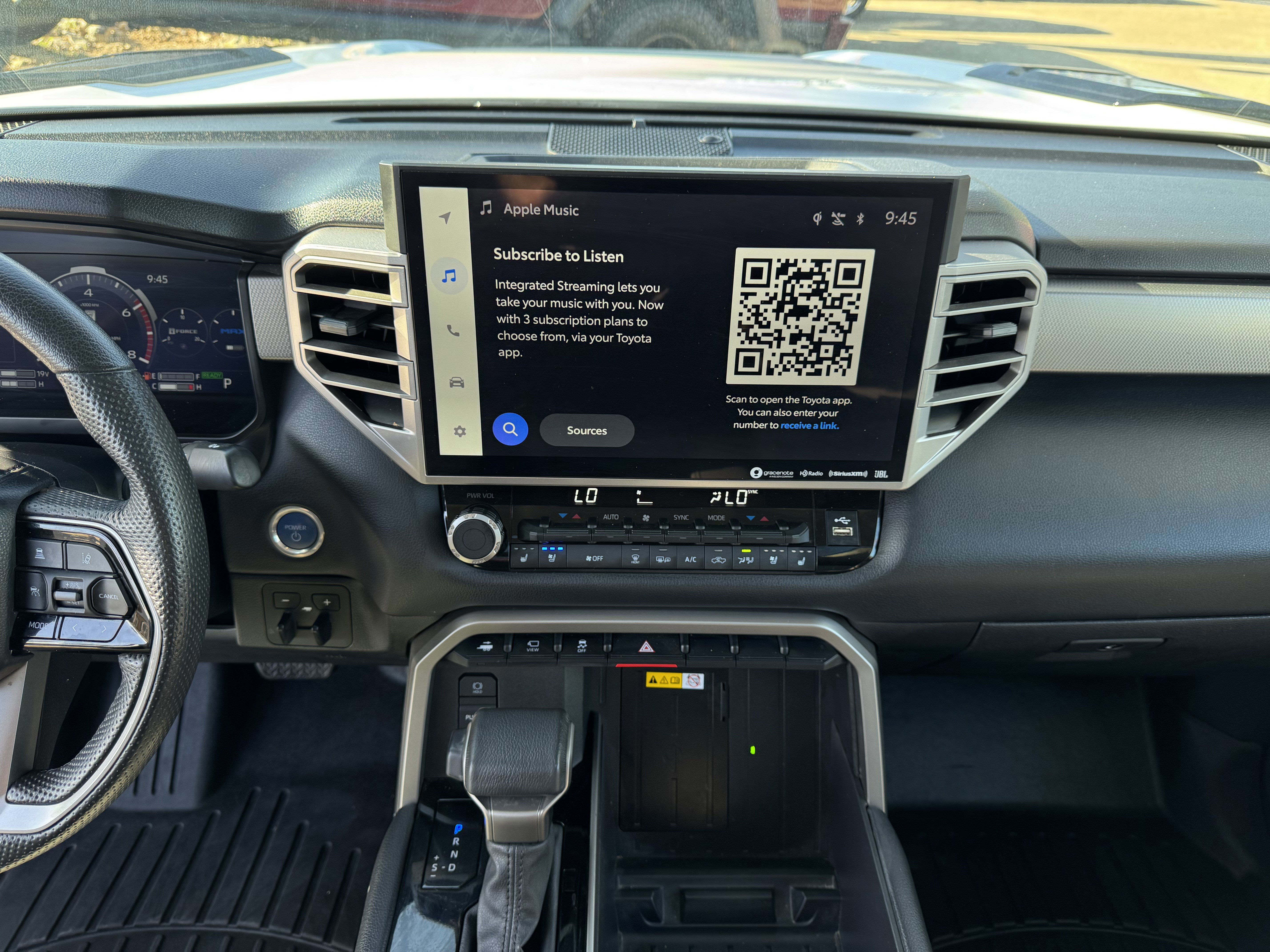 Used 2024 Toyota Tundra Limited image 19