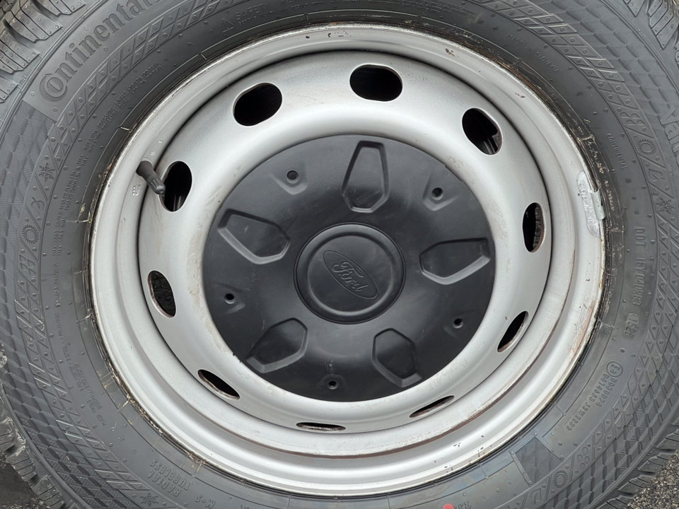 Certified 2023 Ford Transit 250 Low Roof RWD image 9