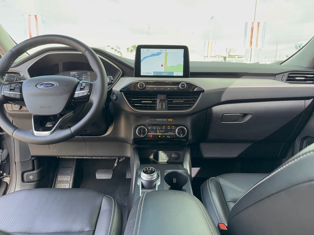 Certified 2022 Ford Escape SEL image 30