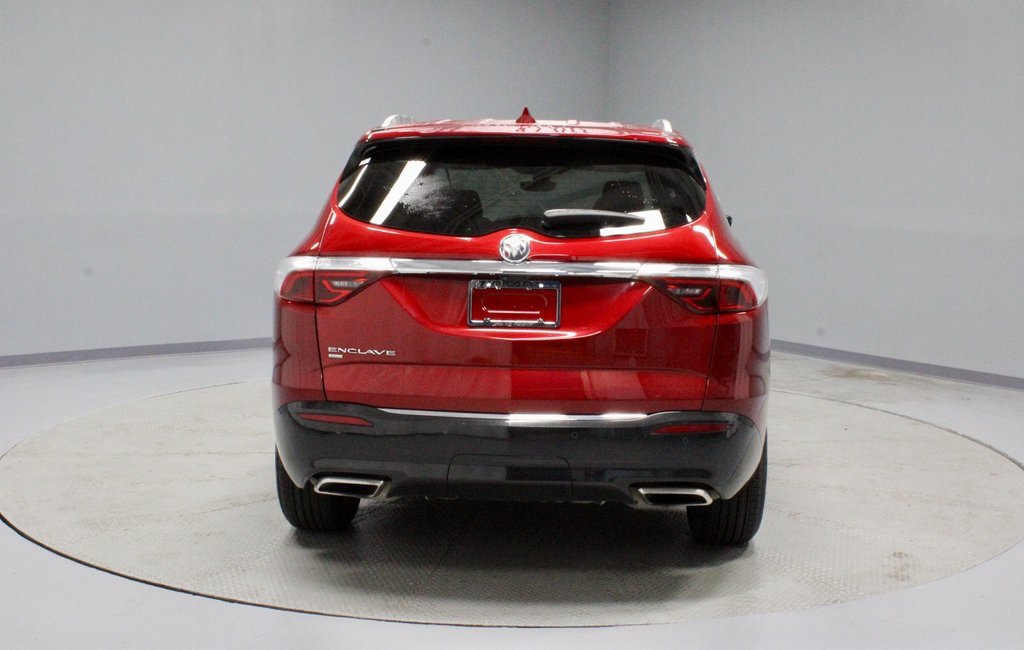 Used 2024 Buick Enclave Premium image 4