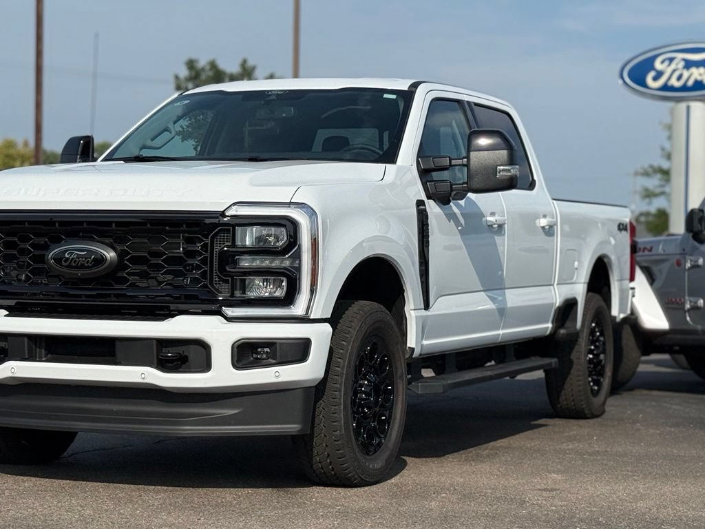 Certified 2026 Ford F250 Lariat w/ Black Appearance Package AWD/4WD image 35