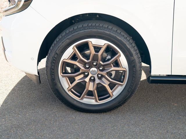 Certified 2025 Ford Expedition King Ranch AWD/4WD image 17