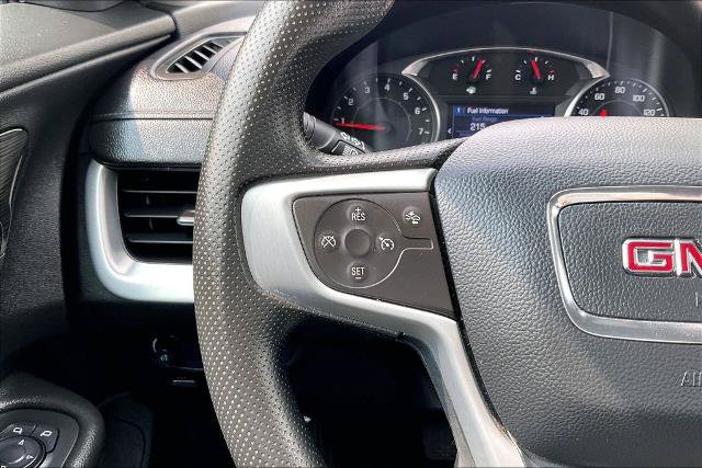 Used 2024 GMC Terrain SLE AWD/4WD image 18