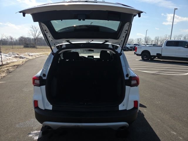 Certified 2025 Ford Escape Active image 12