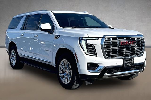 Used 2025 GMC Yukon XL Denali AWD/4WD image 10