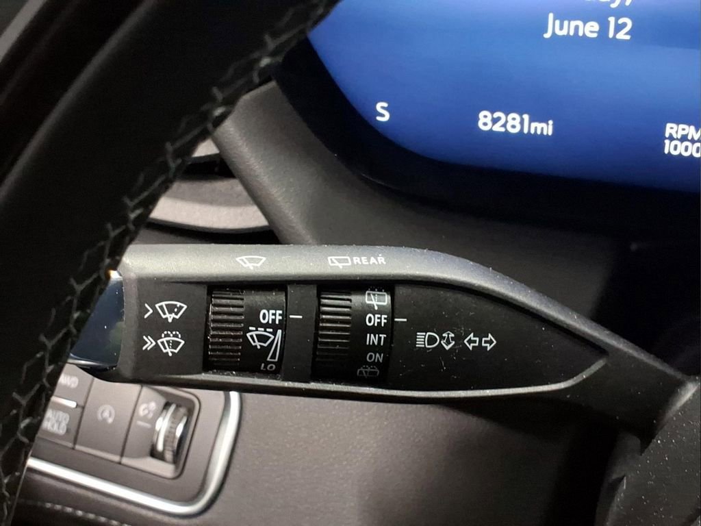 Used 2025 Buick Enclave Avenir w/ Super Cruise Package AWD/4WD image 19