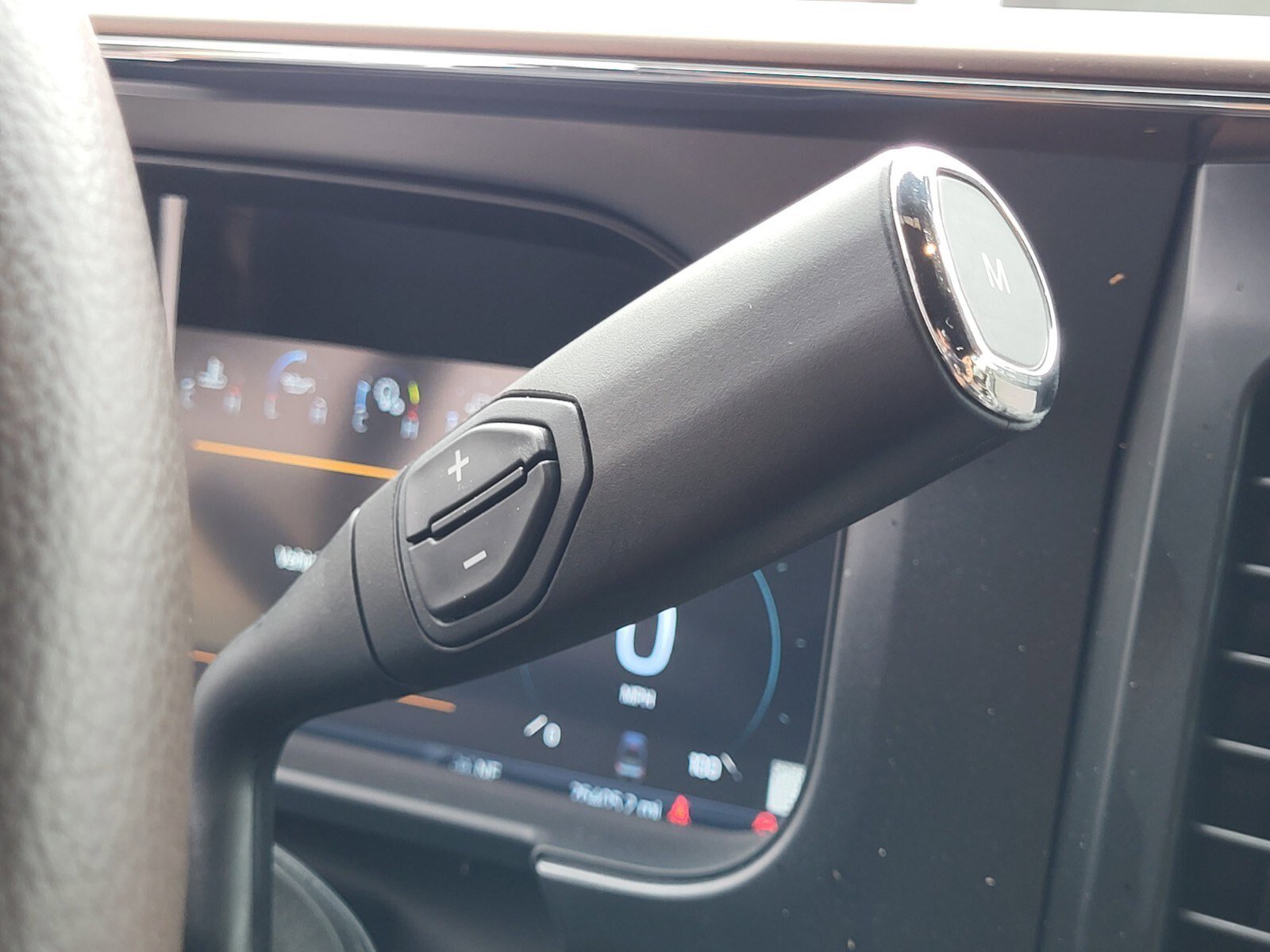 Certified 2024 Ford F250 King Ranch w/ Chrome Package AWD/4WD image 25