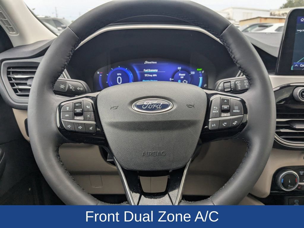 Certified 2022 Ford Escape SEL w/ Technology Package image 25