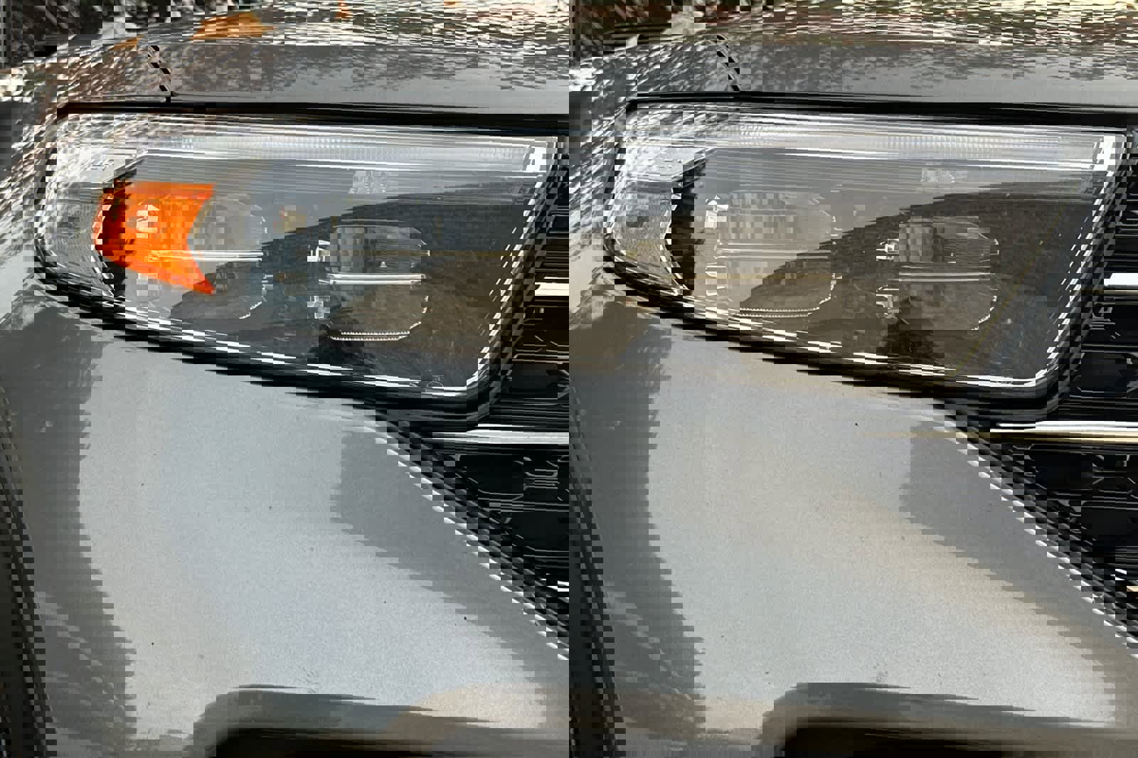 Certified 2023 Ford Explorer XLT w/ Equipment Group 202A image 11