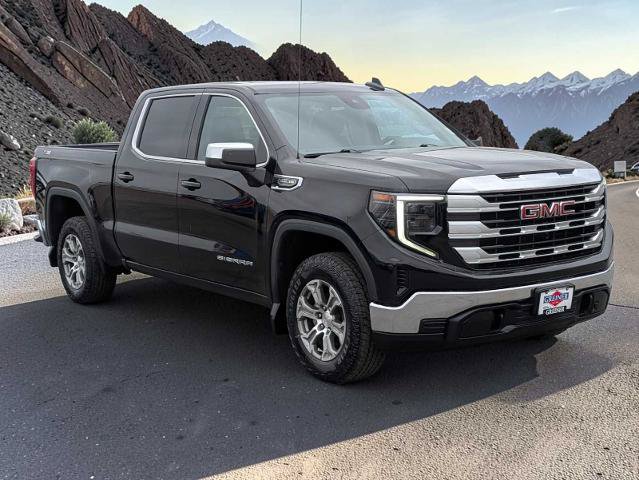Used 2023 GMC Sierra 1500 SLE AWD/4WD image 8