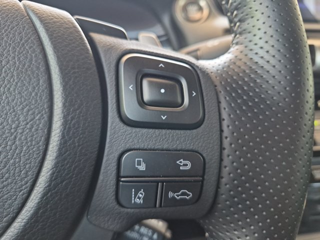 Used 2021 Lexus IS 350 F Sport RWD image 19