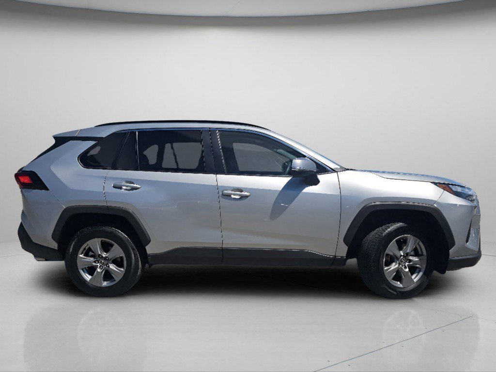 Used 2024 Toyota RAV4 XLE w/ Convenience Package AWD/4WD image 23