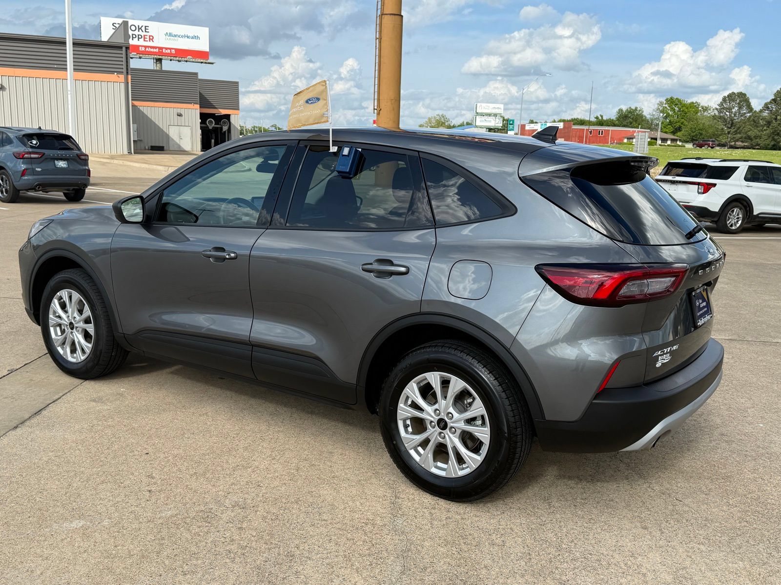 Certified 2025 Ford Escape Active AWD/4WD image 7