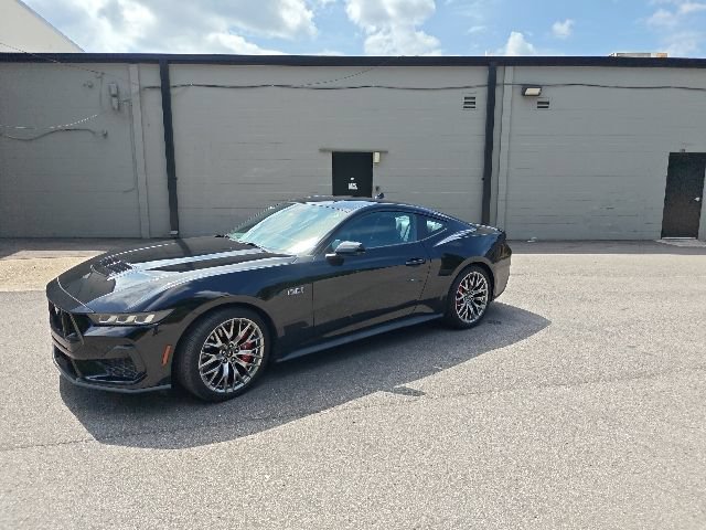 Certified 2024 Ford Mustang GT Premium RWD image 6