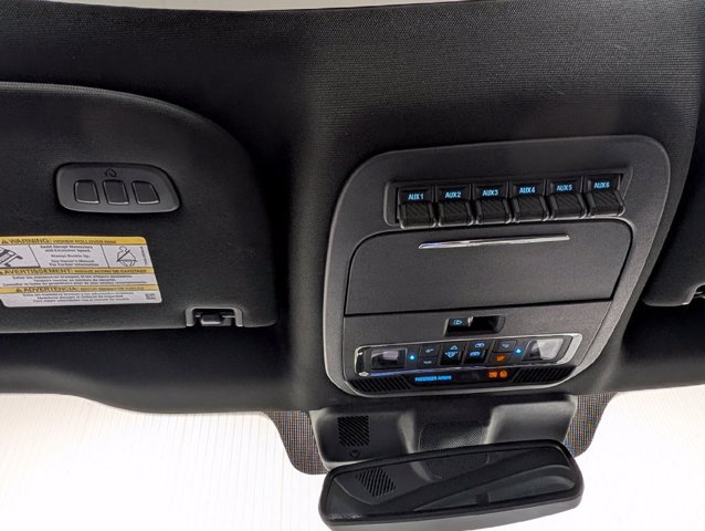 Certified 2024 Ford F250 Platinum w/ FX4 Off-Road Package AWD/4WD image 12