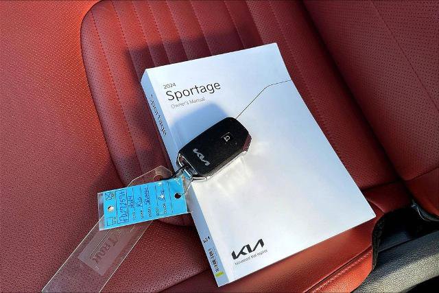 Used 2024 Kia Sportage SX FWD image 35