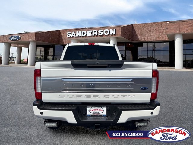 Certified 2019 Ford F250 Platinum w/ Platinum Ultimate Package AWD/4WD image 4