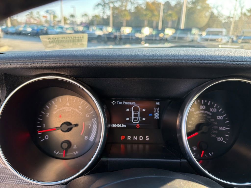 Certified 2019 Ford Mustang GT w/ Equipment Group 301A image 20