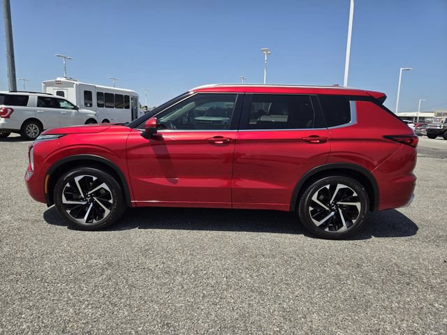 Used 2024 Mitsubishi Outlander SEL AWD/4WD image 4