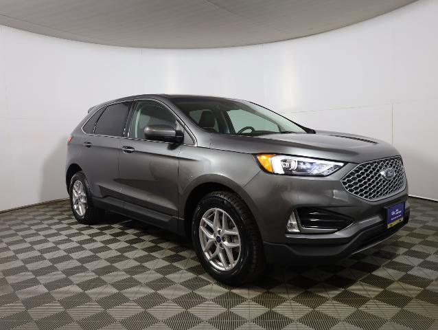 Certified 2024 Ford Edge SEL w/ Convenience Package image 5