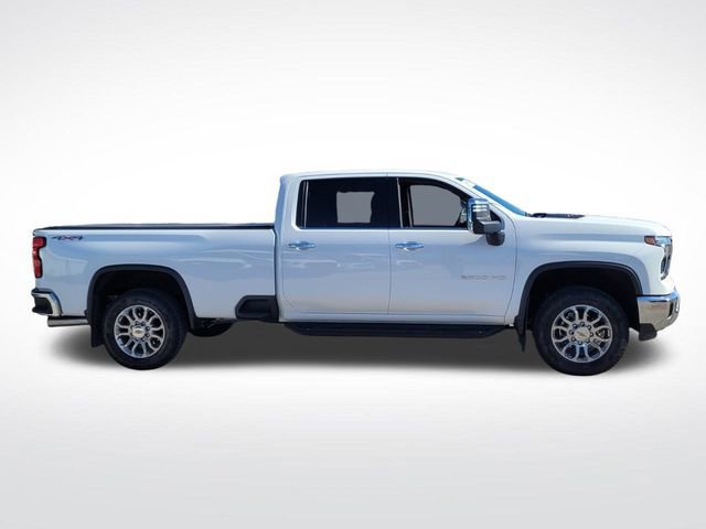 Used 2025 Chevrolet Silverado 2500 LTZ w/ LTZ Premium Package image 6